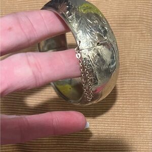 Gold tone Bangle‎ Bracelet